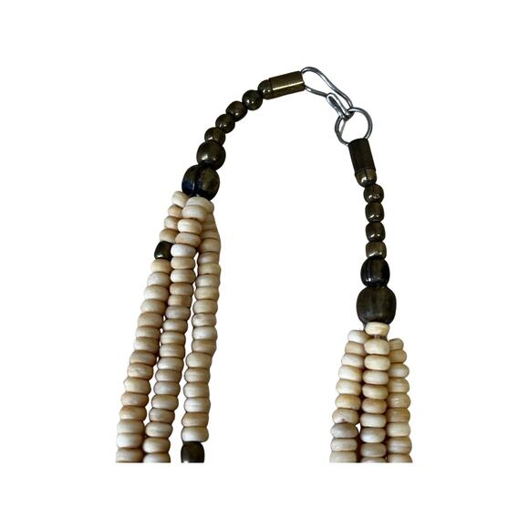 Vintage bone bead necklace jewelry, made in India natural materials necklace - Picture 5 of 6